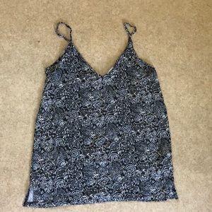 Old Navy Patterned tank top size L
